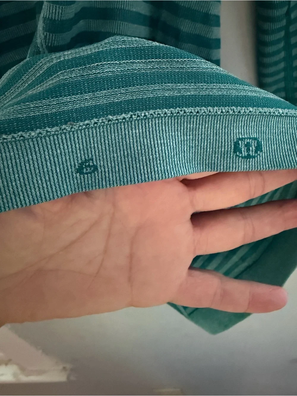 lululemon swiftly tech long sleeve in Heathered Forage Teal size 6 NWOT